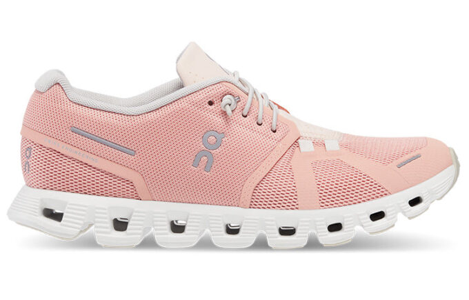 Cloud 5 „Cochilie”