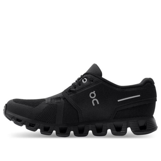 Cloud 5 „Complet Negru”