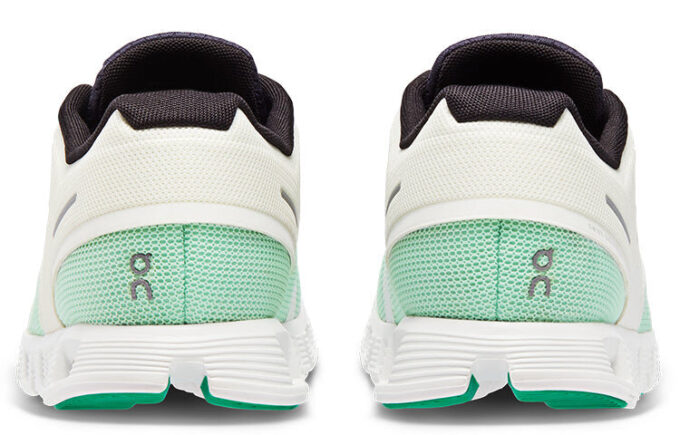Cloud 5 „Ivory Creek”