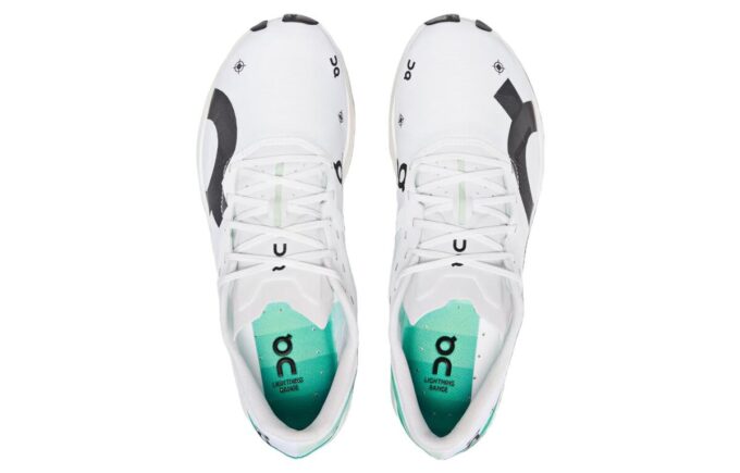 Cloudboom Echo 3 „Alb Menta”