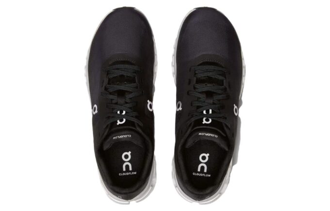 Cloudflow 4 „Negru Alb”