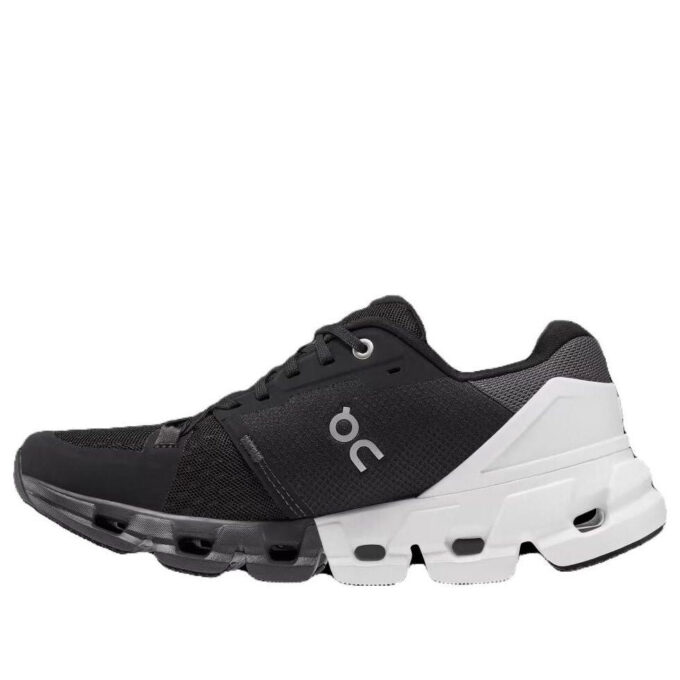 Cloudflyer 4 „Negru Alb”