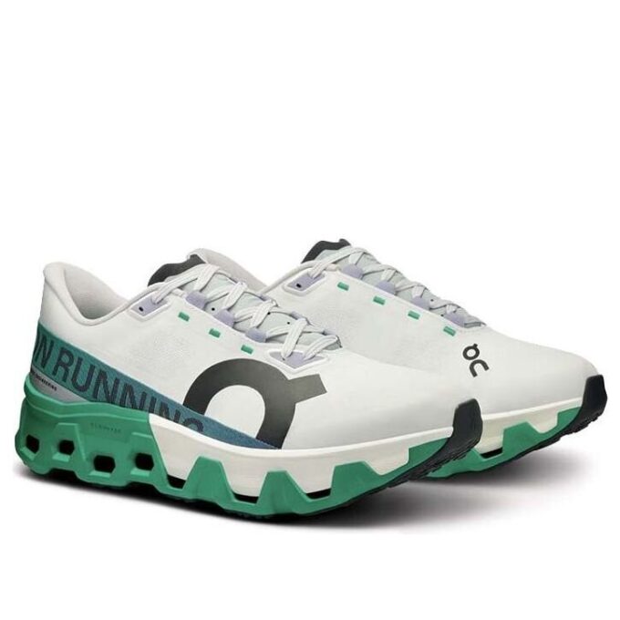 Cloudmonster Hyper „Alb Menta”