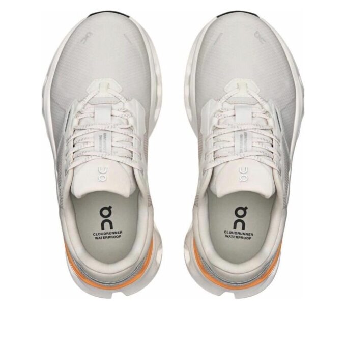 Cloudrunner 2 Impermeabil „Lup Portocaliu” Cloudrunner 2 Impermeabil „Lup Portocaliu”