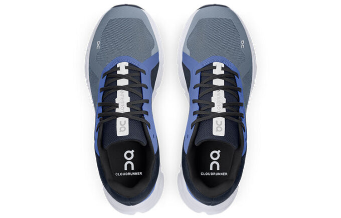 Cloudrunner „Metal Midnight”