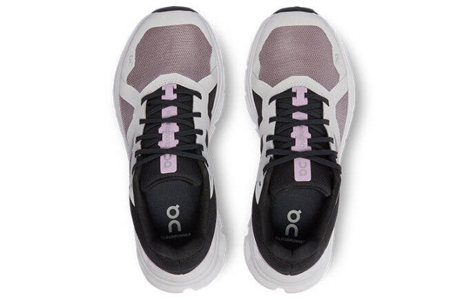 Cloudrunner „Stârc Negru Alb”
