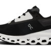 Cloudstratus 3 „Negru Alb” Cloudstratus 3 „Negru Alb”