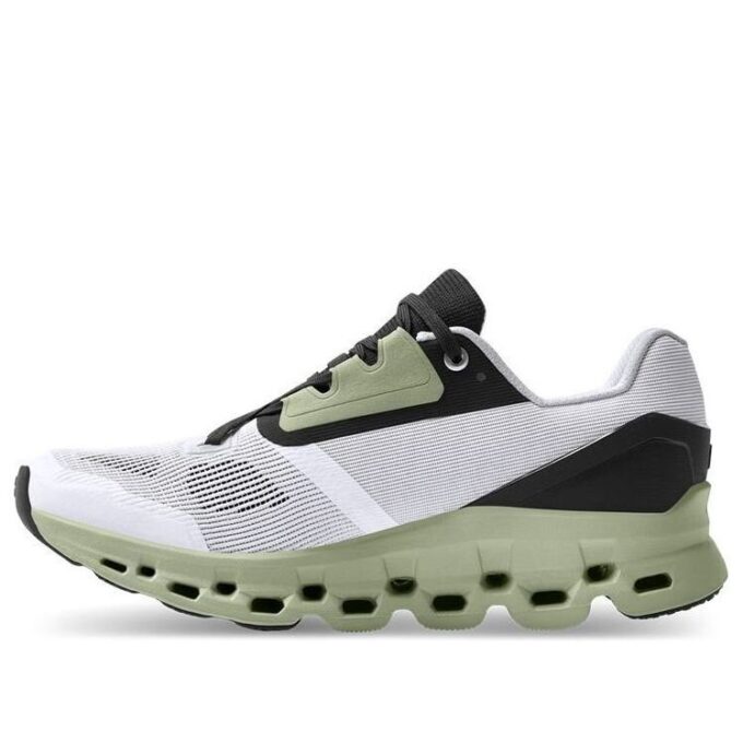 Cloudstratus „Alb Negru Verde”