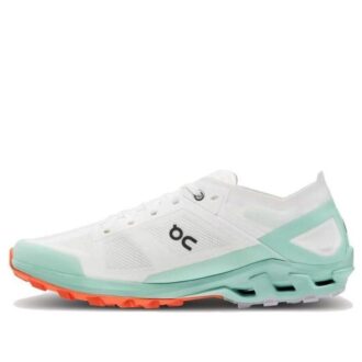 Cloudventure Peak 3 „Alb Verde”