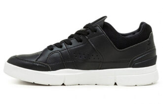 Clubhouse x The Roger „Negru Alb”