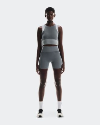 Damă Studio Knit Crop