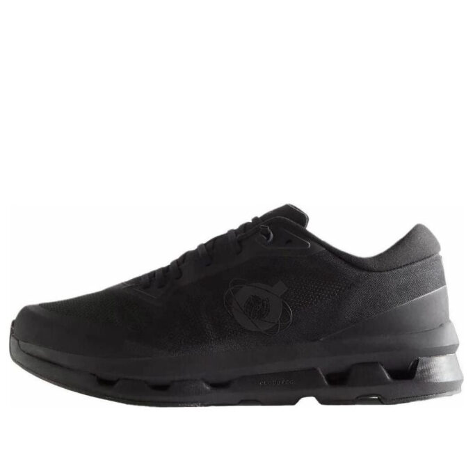 On Running x Kith Cloudzone „Negru”