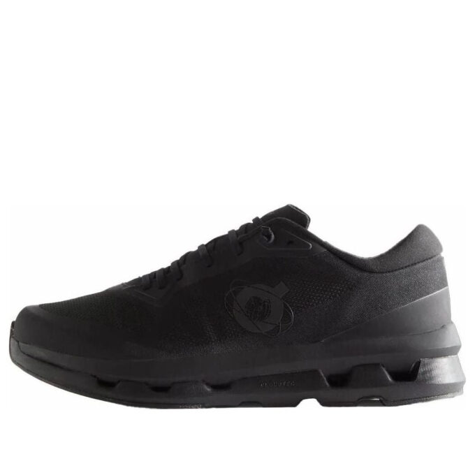 On Running x Kith Cloudzone „Negru”