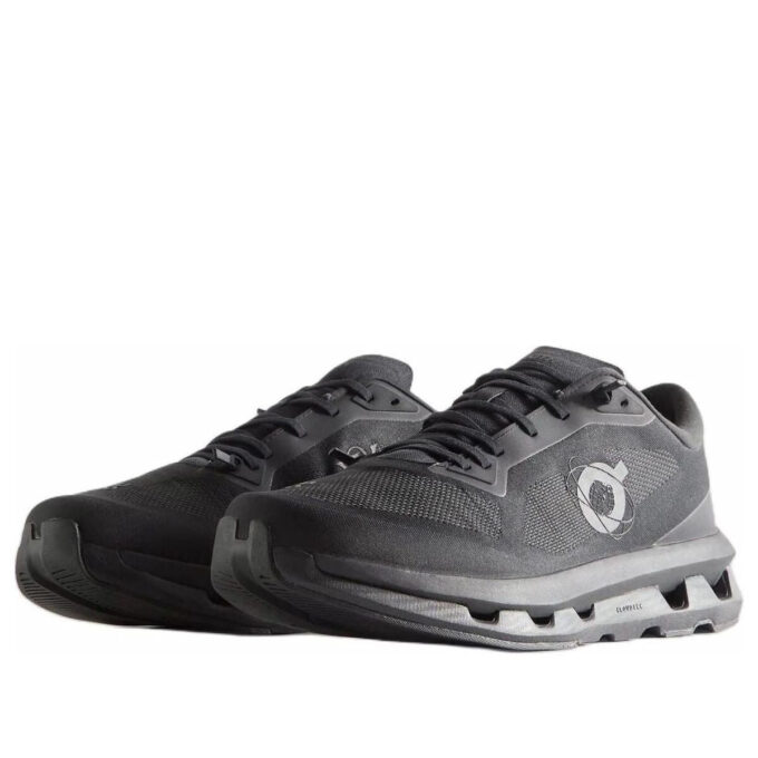 On Running x Kith Cloudzone „Negru”