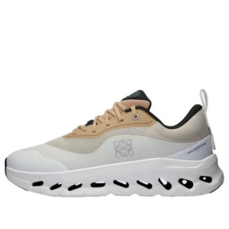 On Running x LOEWE Cloudtilt 2 „Alb Bej”