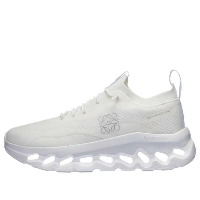 On Running x LOEWE Cloudtilt „Alb Total”