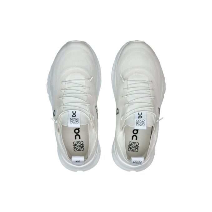 On Running x LOEWE Cloudtilt „Alb Total”