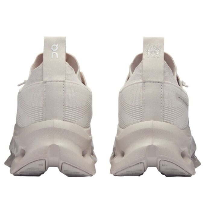 On Running x LOEWE Cloudtilt „Nisip”