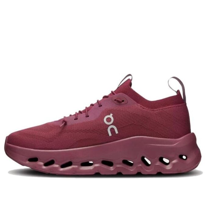 On Running x Loewe Cloudtilt „Roșu Sfeclă”