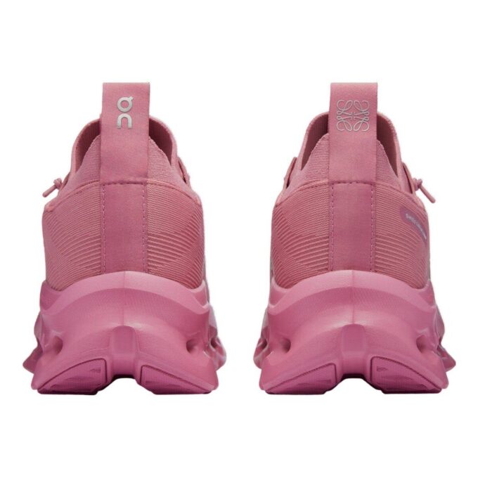 On Running x LOEWE Cloudtilt „Trandafir Sălbatic”