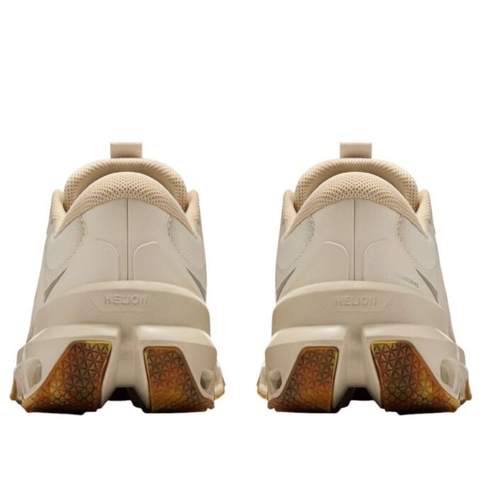 On Running x LOEWE Cloudventure 2 „Nisip”