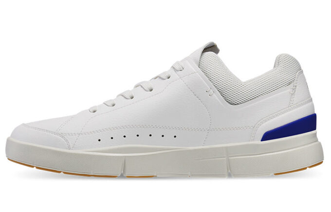 The Roger Centre Court „Alb Indigo”